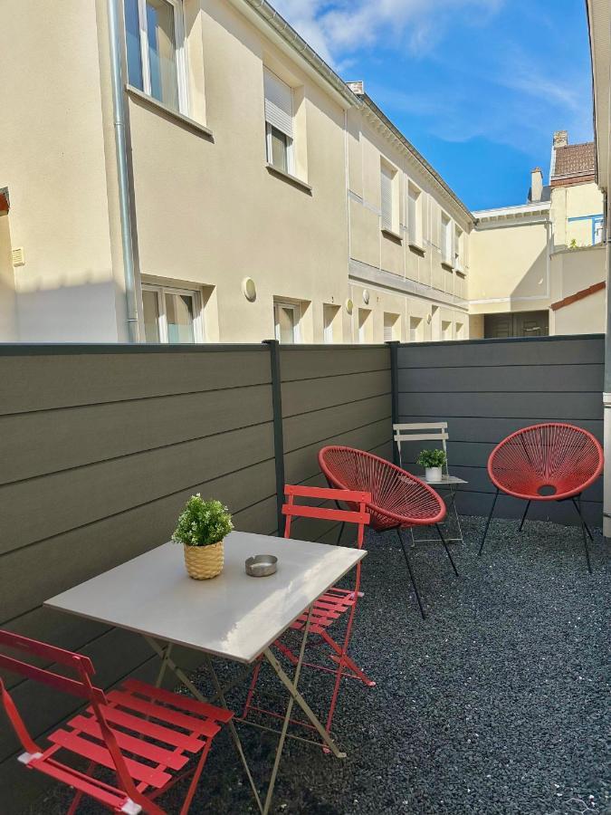 Le Sacre - Centre - Cour Privative - Parking Lejlighed Reims Eksteriør billede
